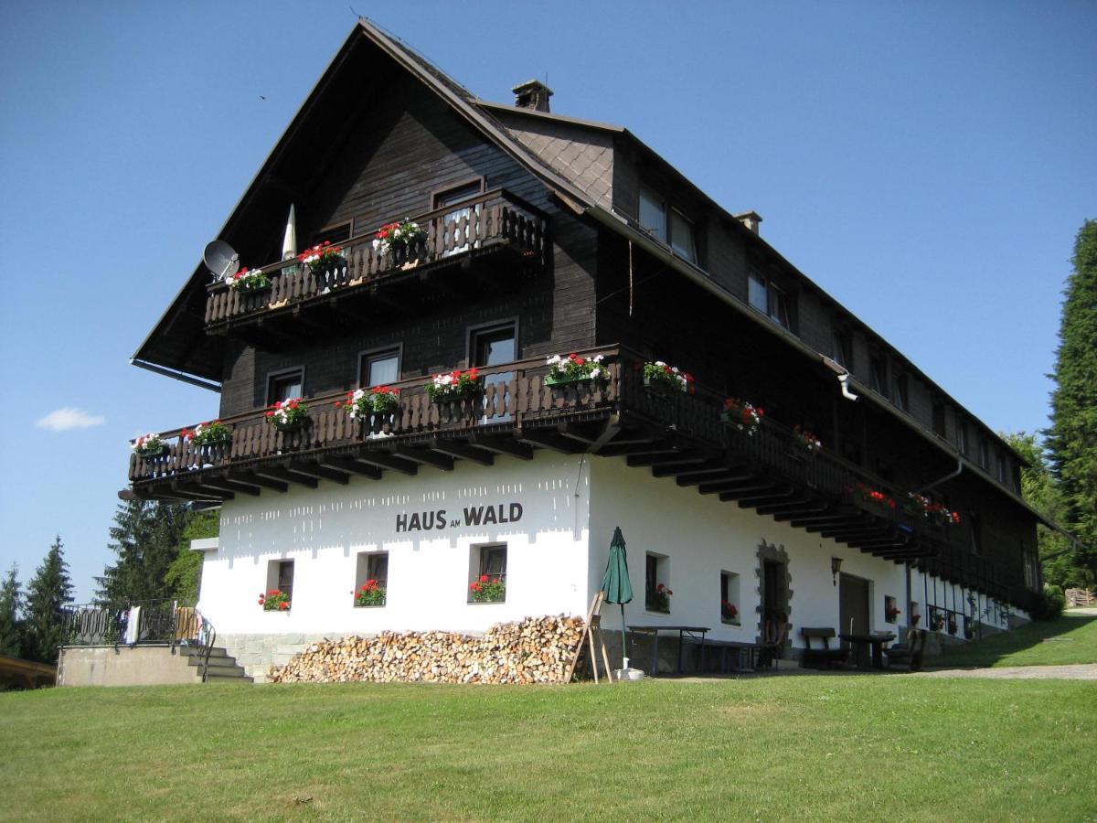 Hotel Garni Haus Am Wald Reifnitz Eksteriør billede